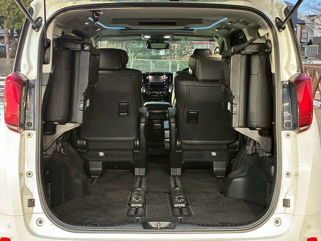 トヨタ&nbsp;アルファードの画像13