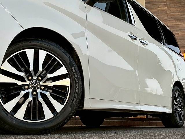 トヨタ&nbsp;アルファードの画像19