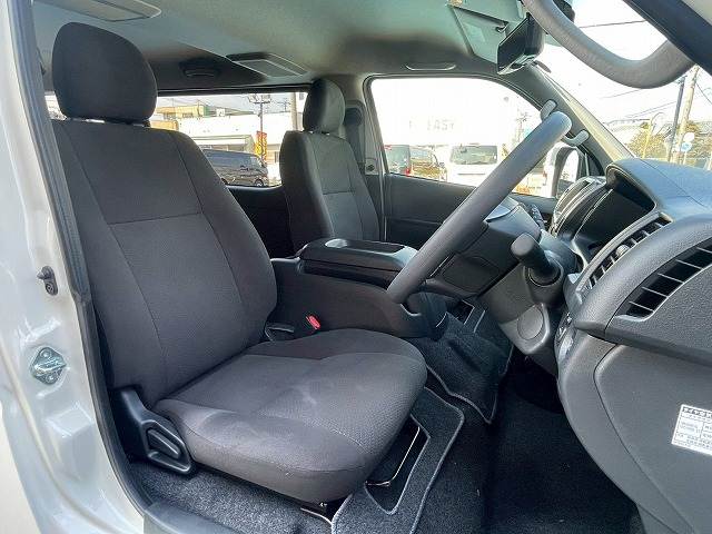 トヨタ&nbsp;ハイエースバンロングボディの画像11