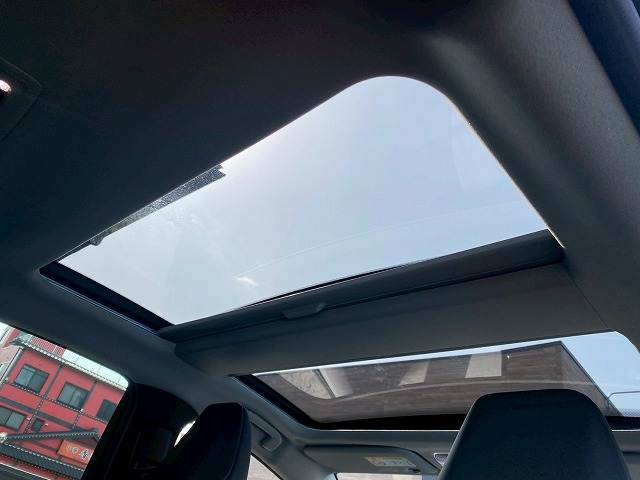 トヨタ&nbsp;プリウスの画像4