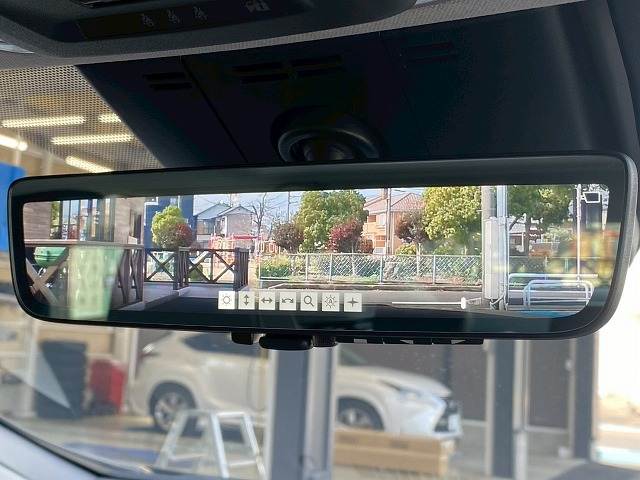 トヨタ&nbsp;プリウスの画像5