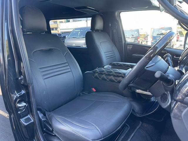 トヨタ ハイエースバンロングボディの画像11