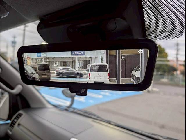 トヨタ&nbsp;ハイエースバンロングボディの画像3