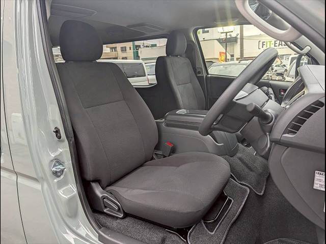 トヨタ&nbsp;ハイエースバンロングボディの画像11