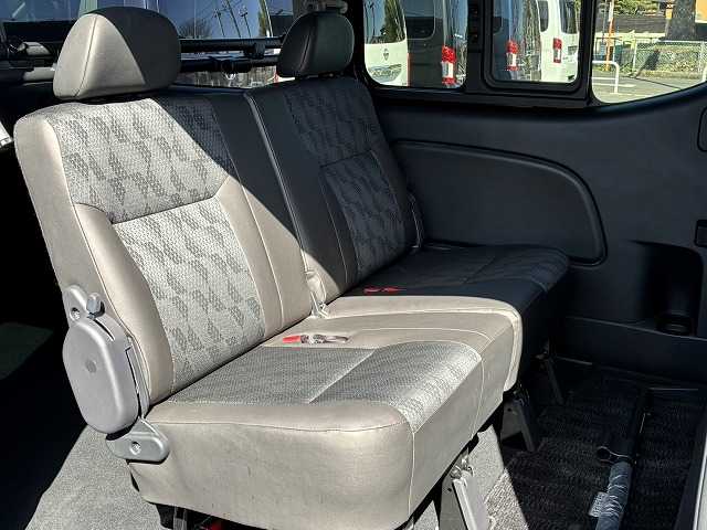 日産&nbsp;キャラバンの画像12