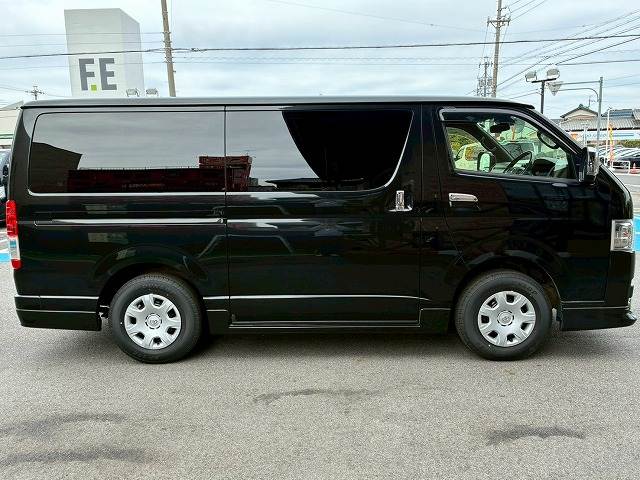 トヨタ ハイエースバンロングボディの画像14