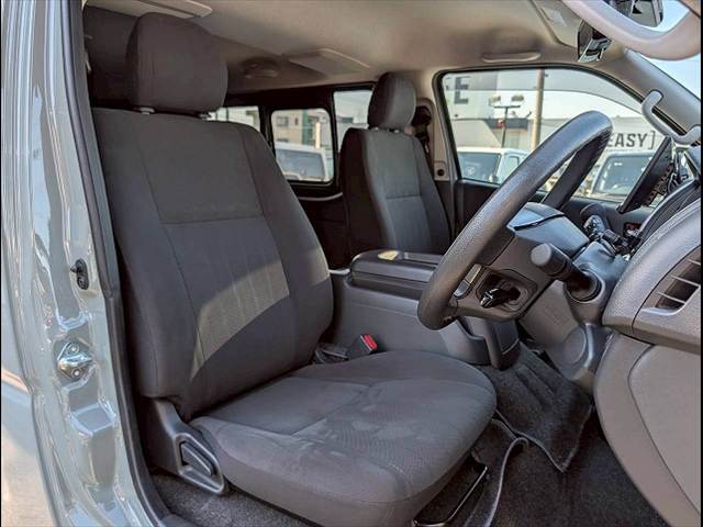 トヨタ&nbsp;ハイエースバンロングボディの画像11