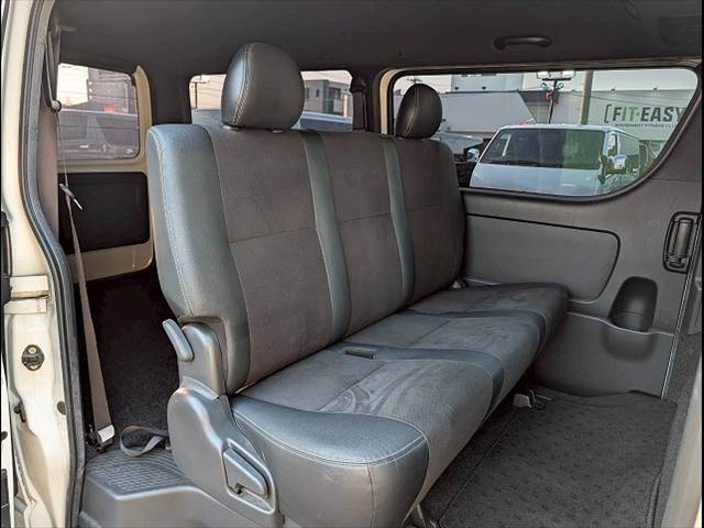 トヨタ ハイエースバンロングボディの画像12