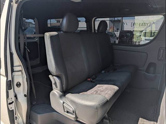 トヨタ ハイエースバンロングボディの画像12