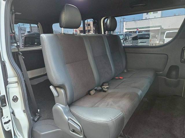 トヨタ&nbsp;ハイエースバンロングボディの画像12