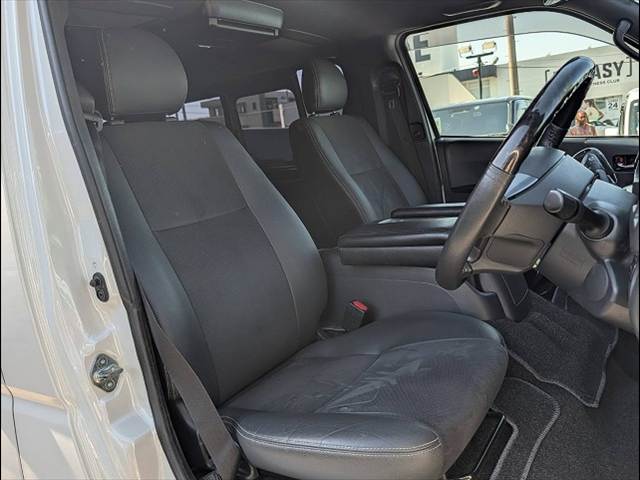 トヨタ&nbsp;ハイエースバンロングボディの画像11