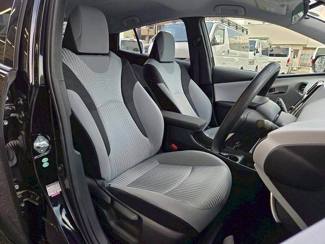 トヨタ&nbsp;プリウスの画像11