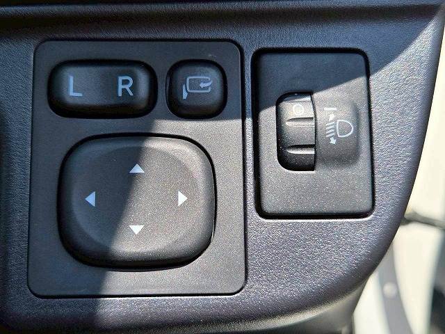 トヨタ アクアの画像9