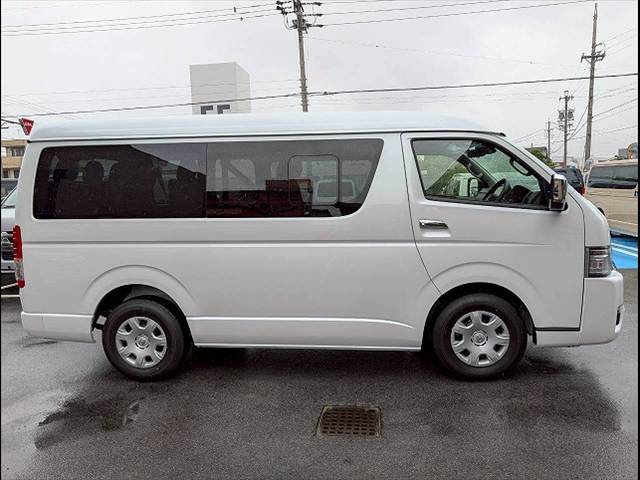トヨタ ハイエースワゴンの画像15