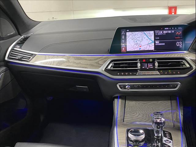 BMW X7の画像12