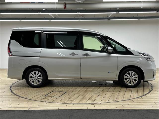 日産 セレナの画像18