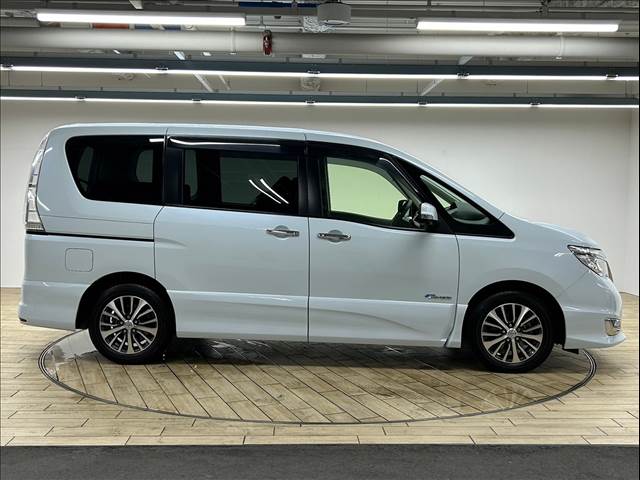 日産 セレナの画像18