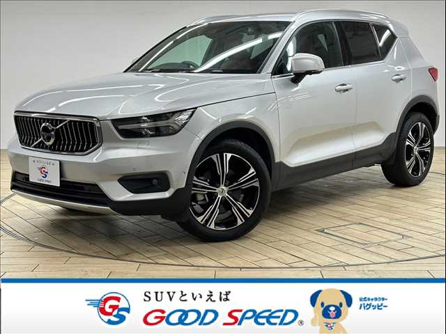 ボルボ XC40 T5 AWD Inscription