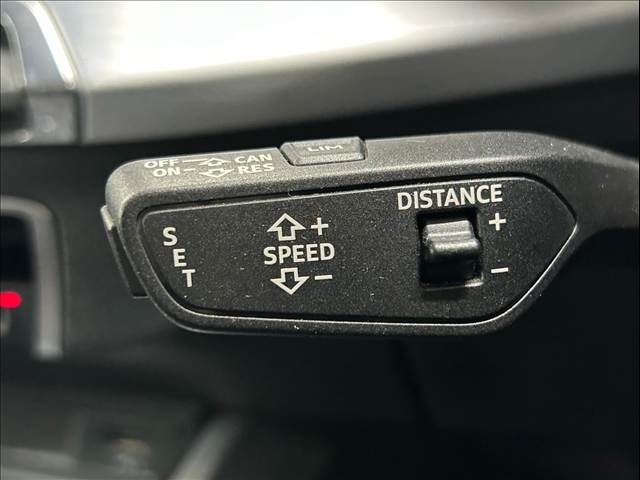 アウディ Q2の画像15