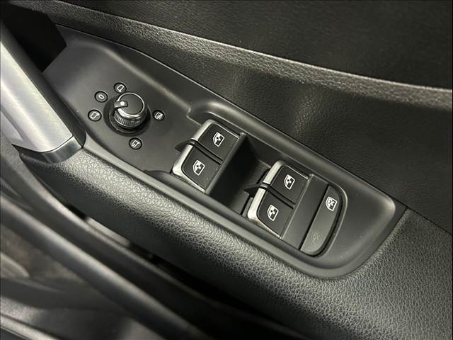 アウディ Q2の画像16