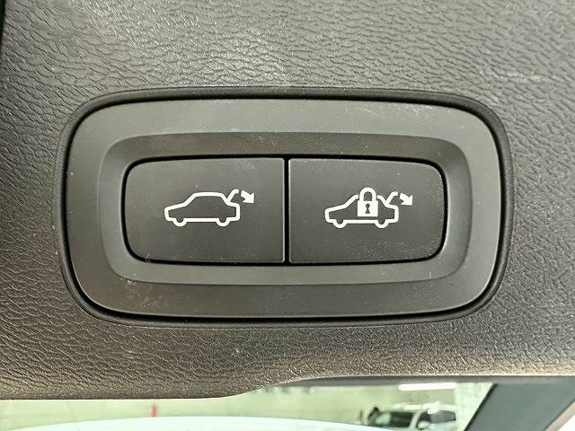 ボルボ XC60の画像6