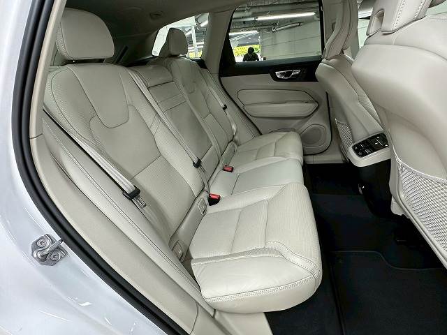 ボルボ XC60の画像9