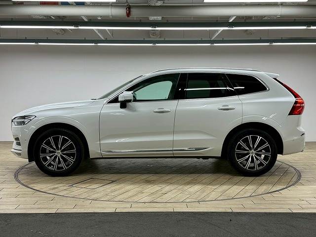 ボルボ XC60の画像18
