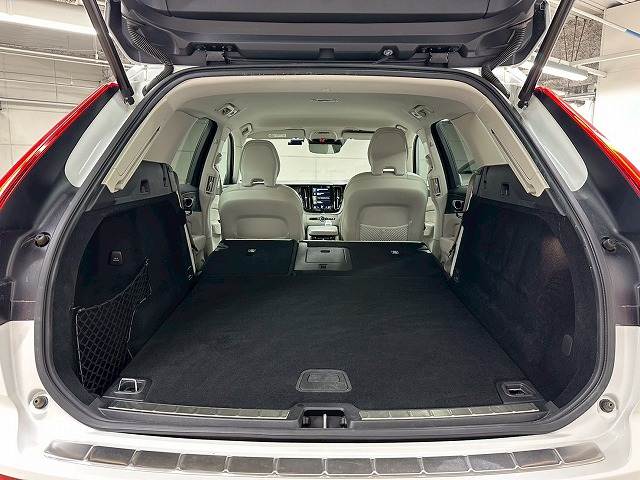 ボルボ XC60の画像20