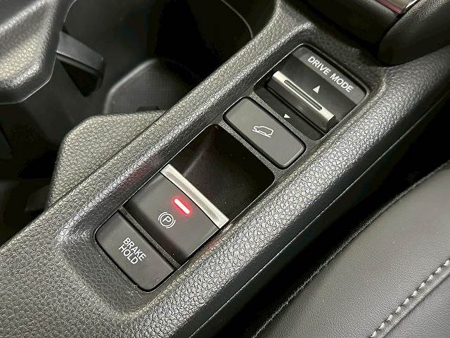 ホンダ ヴェゼルハイブリッドの画像16