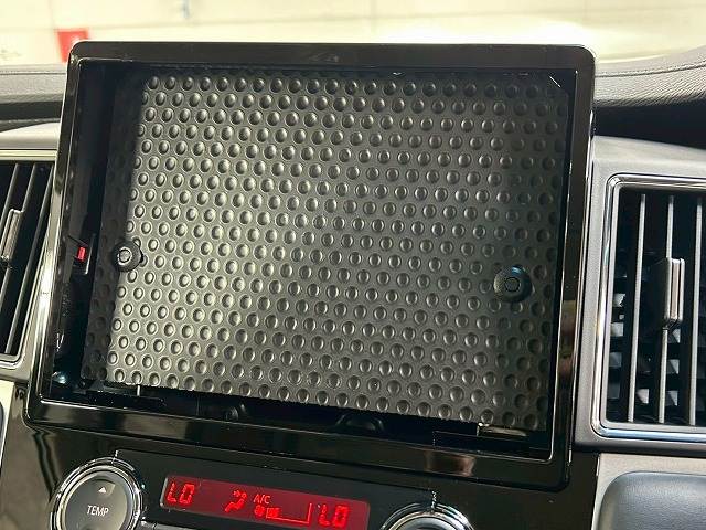 三菱 デリカD5の画像3