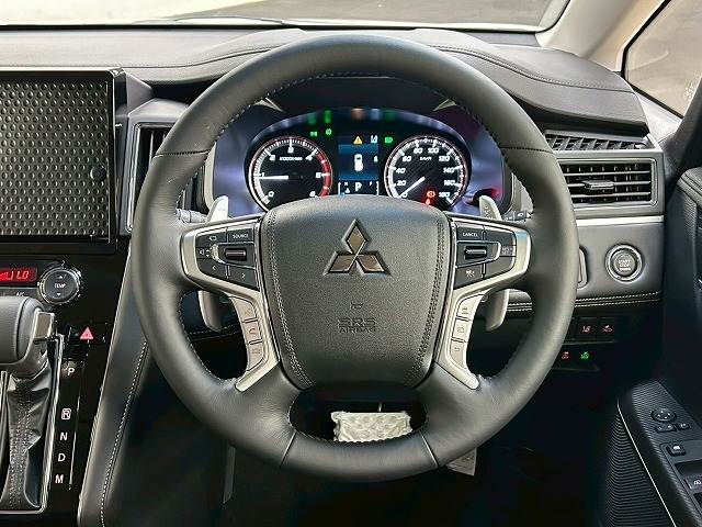 三菱 デリカD5の画像13