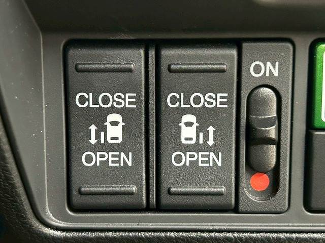 ホンダ オデッセイハイブリッドの画像8