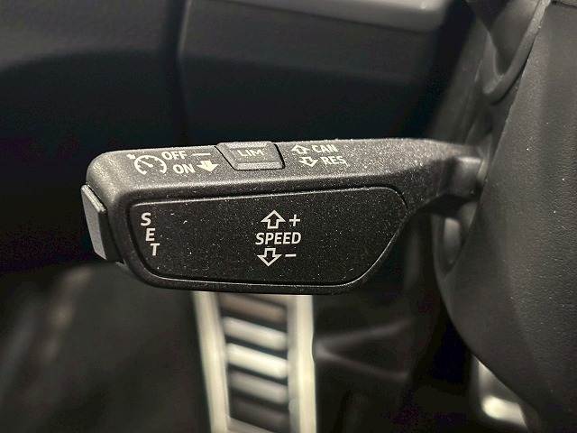 Q5 SportbackQ5 Sportback 40 TDI quattro S line RHD 内装他