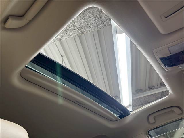 トヨタ ランドクルーザープラドの画像5