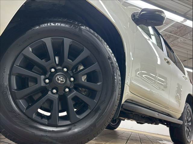 トヨタ ランドクルーザープラドの画像19