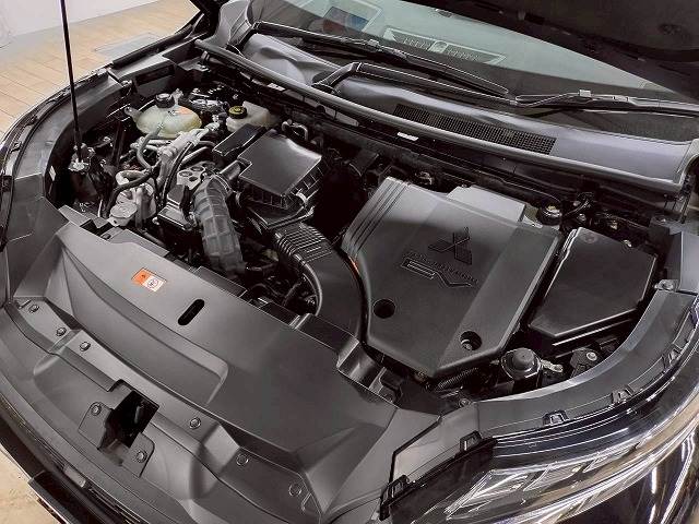 三菱 アウトランダーPHEVの画像15