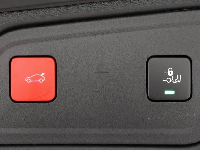 プジョー 3008の画像8