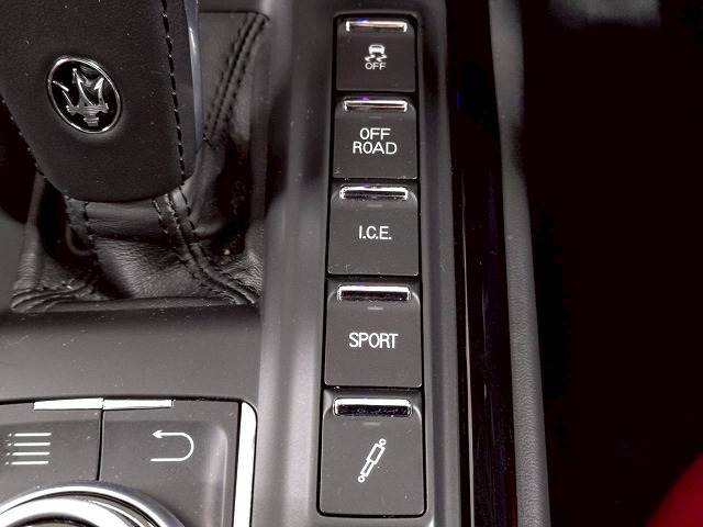 マセラティ Levanteの画像8