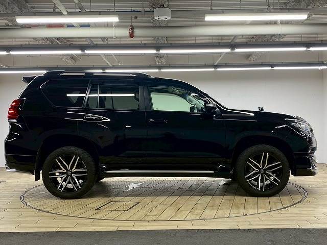 トヨタ ランドクルーザープラドの画像18