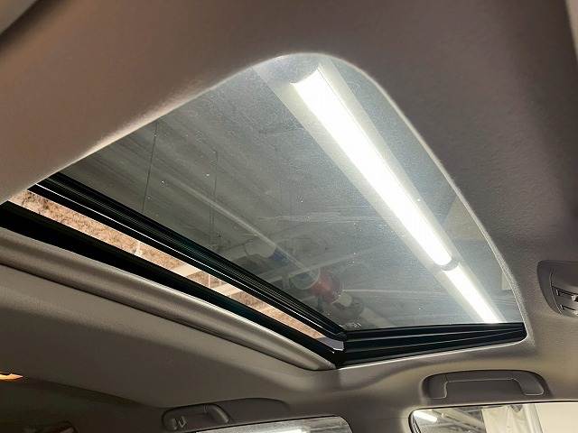 トヨタ ランドクルーザープラドの画像5