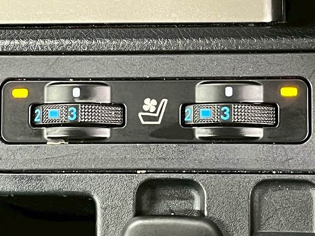 トヨタ ランドクルーザープラドの画像6