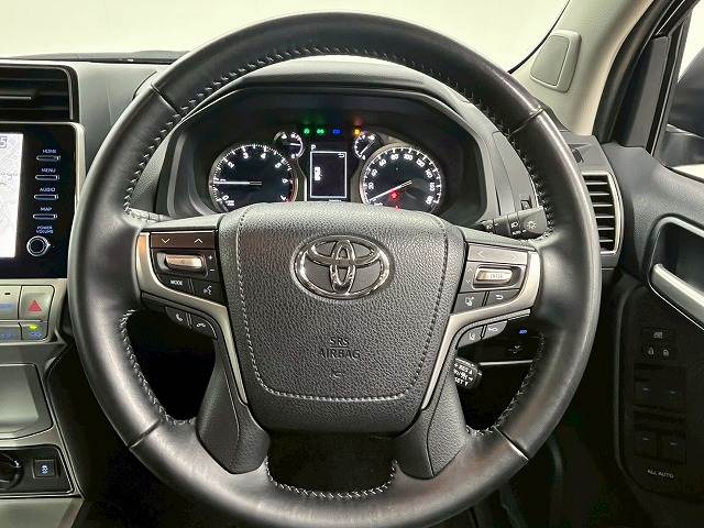 トヨタ ランドクルーザープラドの画像14