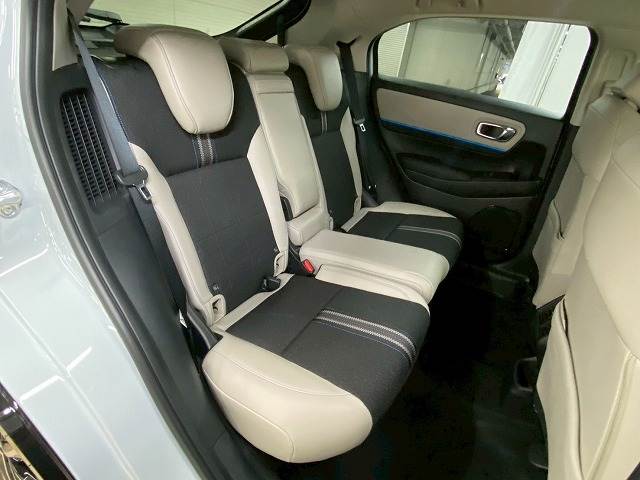 ホンダ ヴェゼルハイブリッドの画像9