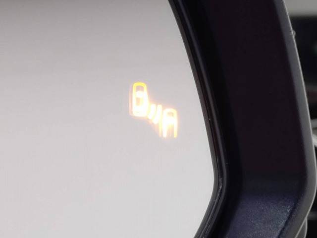 ノアハイブリッドS-Z 内装他