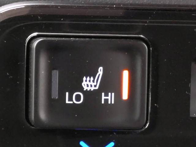 トヨタ ノアハイブリッドの画像7