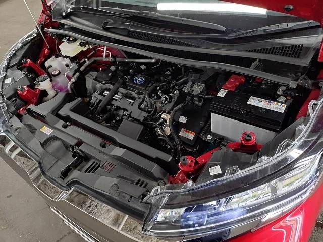 トヨタ ノアハイブリッドの画像15