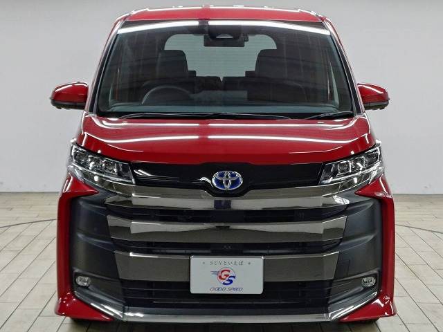 トヨタ ノアハイブリッドの画像17