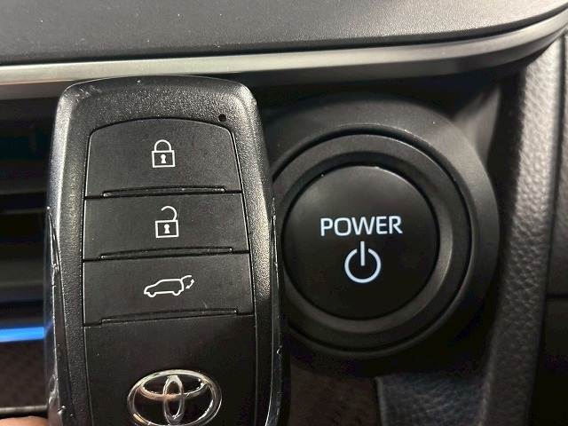 トヨタ プリウスの画像16