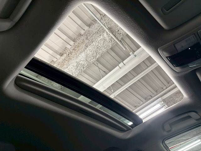 ランドクルーザープラドTX“Lパッケージ・Black Edition 内装他