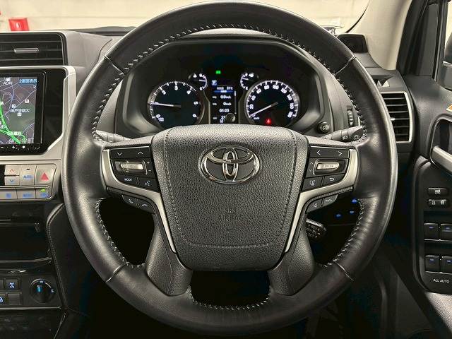 トヨタ ランドクルーザープラドの画像14